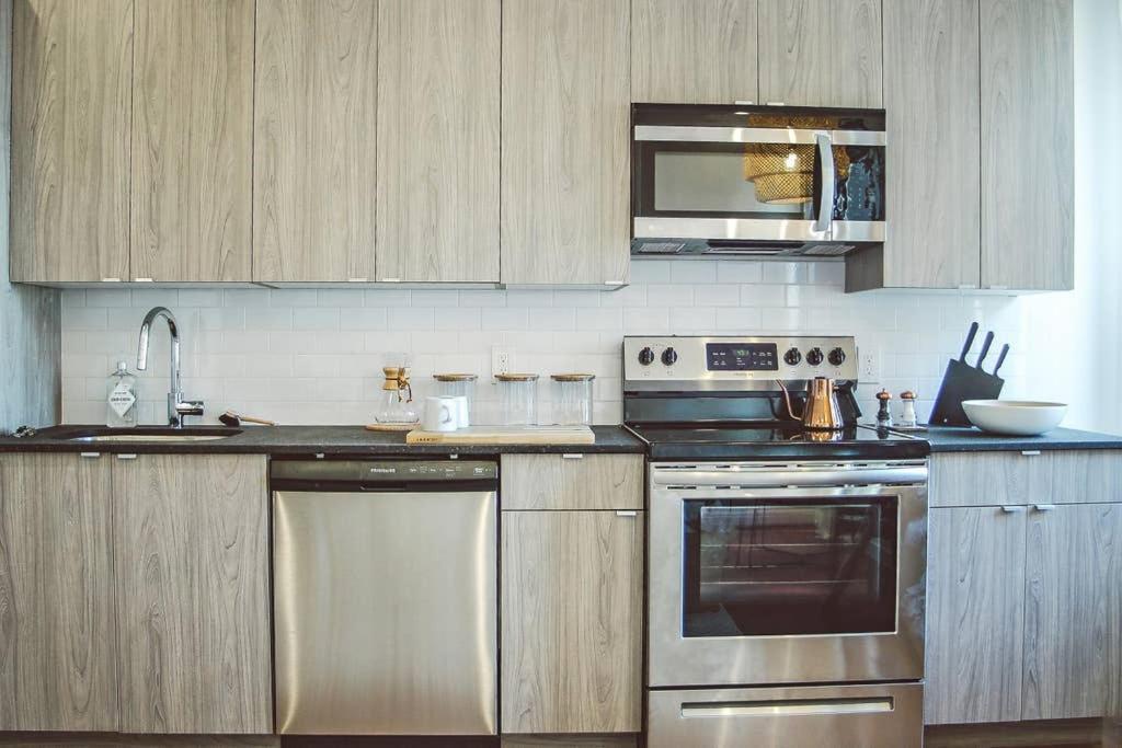 Rail Park Downtown Studio, Amazing Views, Contactless Check-In Filadelfia Zewnętrze zdjęcie